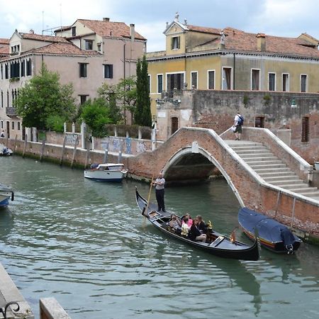 Suite In Venice Ai Carmini Exterior foto