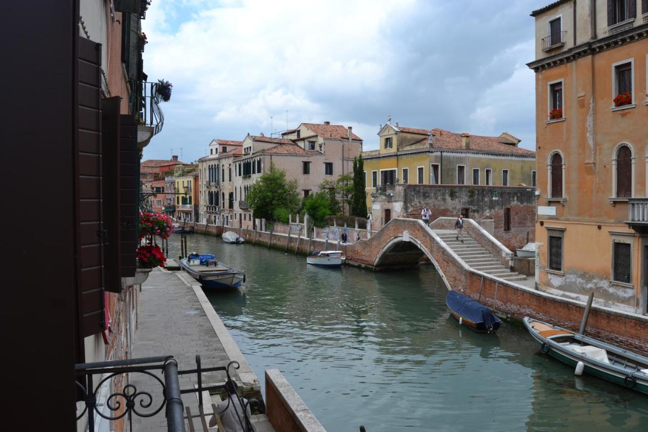 Suite In Venice Ai Carmini Exterior foto