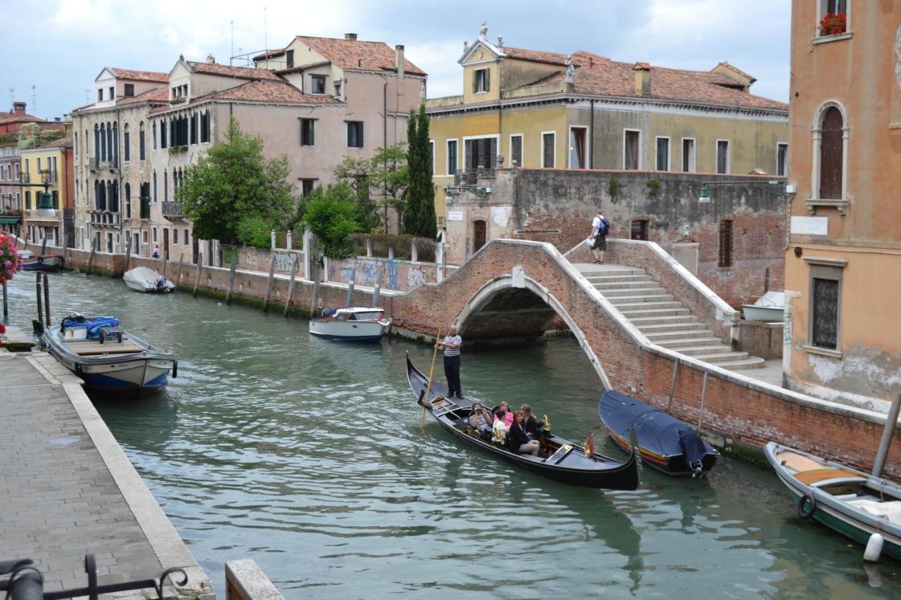 Suite In Venice Ai Carmini Exterior foto